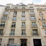 Luxury Flat With Patio Garden